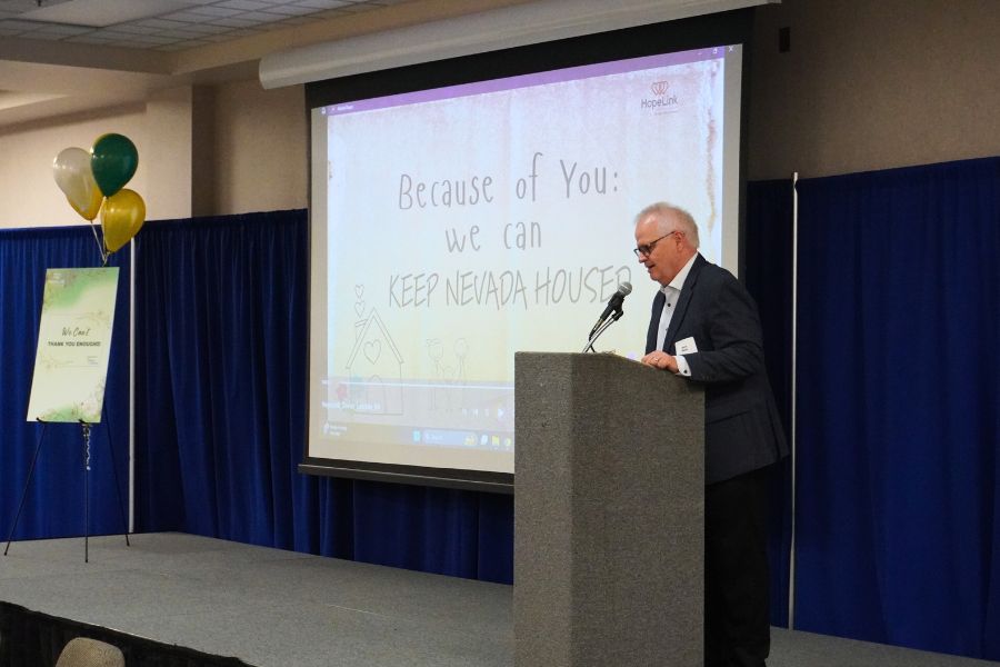 Pictured: HopeLink CEO Aaron Sheets presenting at the 2025 Donor Appreciation Luncheon.